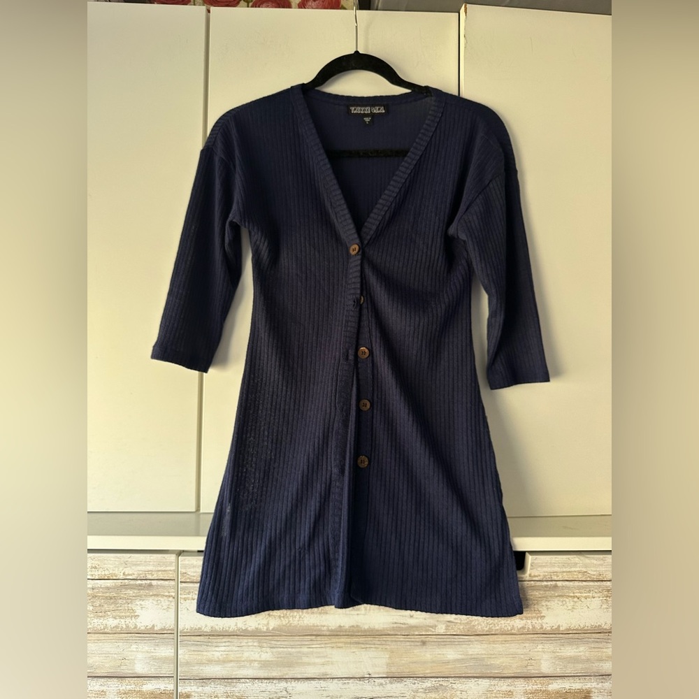 💙 Trixxi Girl Juniors L Navy Ribbed Button Front Knit Top
